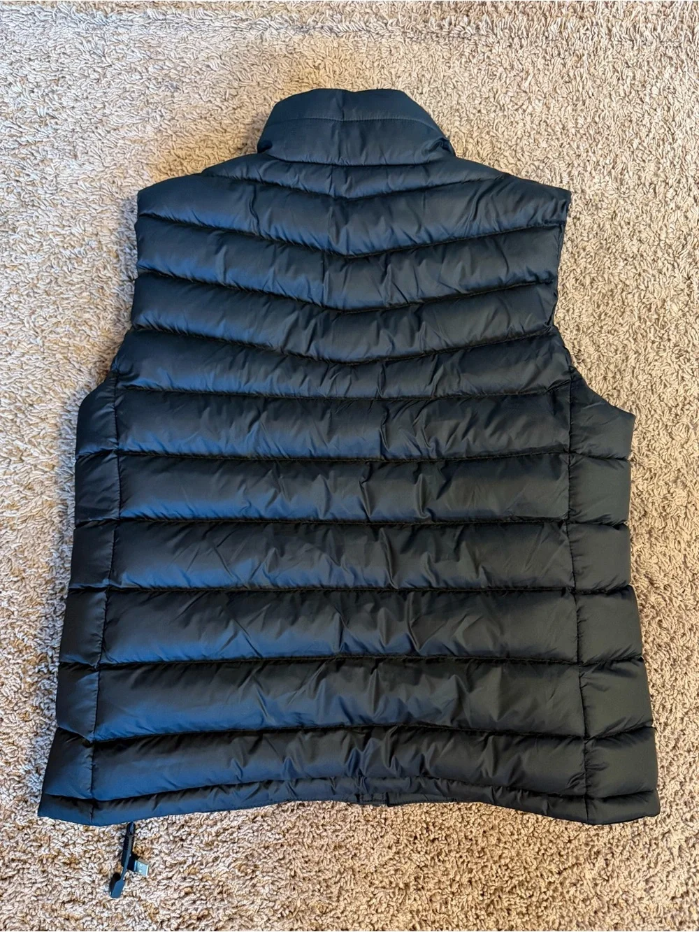 HWV Men's Black Puffer Vest - Lightweight Heated Vest with Pockets for Batteries